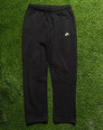NIKE BLACK SWEATPANTS - M