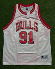 VINTAGE DENNIS RODMAN CHICAGO BULLS JERSEY - SZ 48